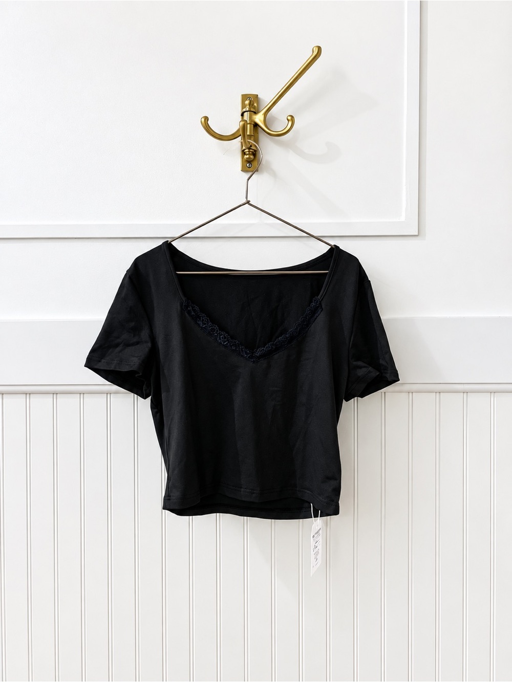 Black Lace-Trim Crop Top - Short Sleeve